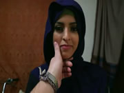 Stunning Arab เด็กผู้หญิง In Beautiful Blue Veil