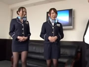 ญี่ปุ่น พนักงานต้อนรับบนเครื่องบิน