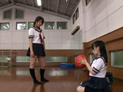 สอง ญี่ปุ่น เด็กนักเรียน Threesome หลงใหล เซ็กส์
